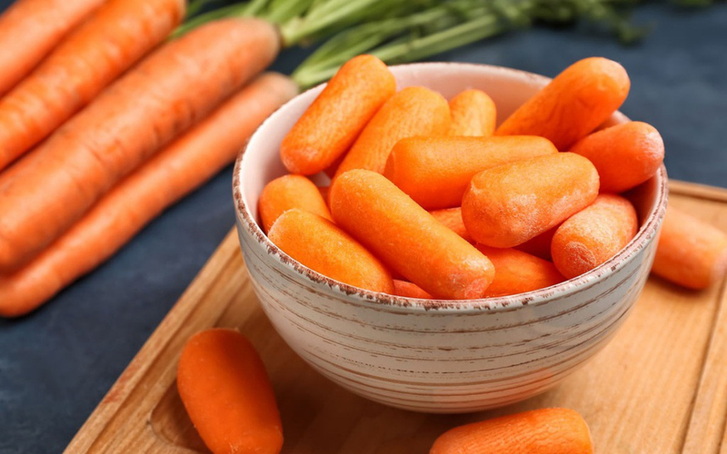 Mang bầu 3 tháng đầu uống nước ép cà rốt được không? Lưu ý về chế độ ăn uống của mẹ bầu 1